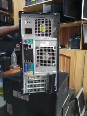 Desktop Computer Dell 8GB Intel Xeon HDD 500GB
