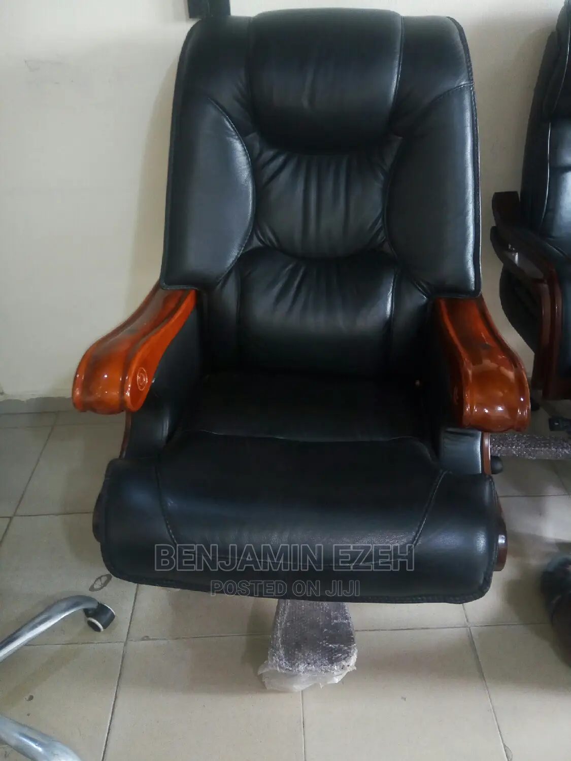 Executive Chair