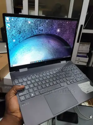 Laptop HP Envy 15 8GB AMD Ryzen 512GB