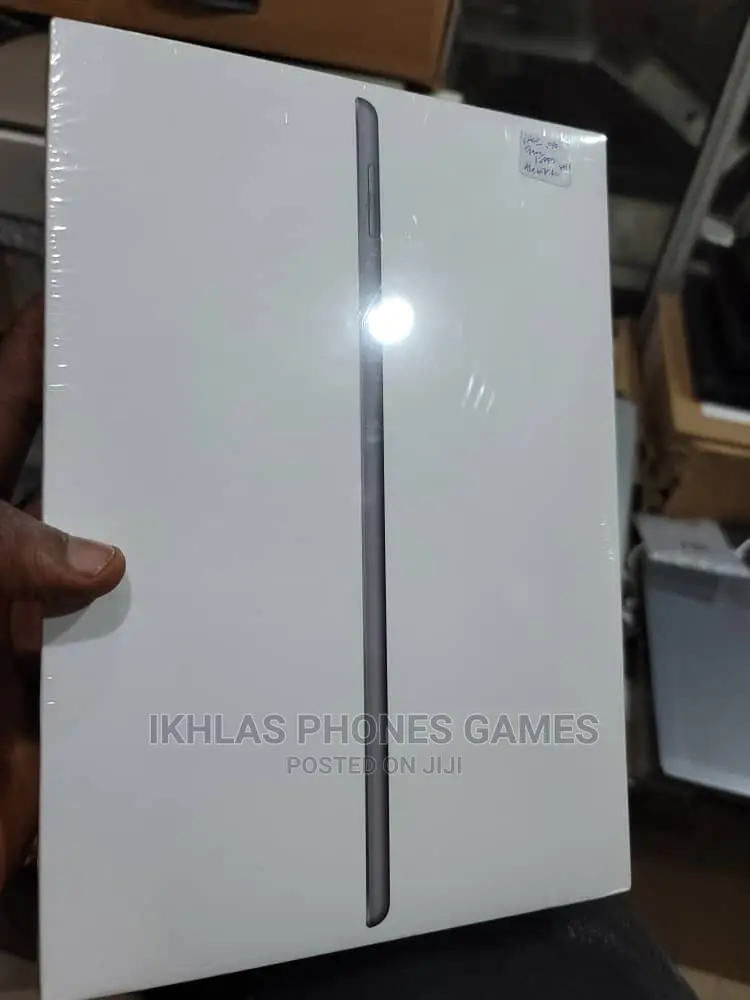 New Apple iPad Wi-Fi +3G 128 GB