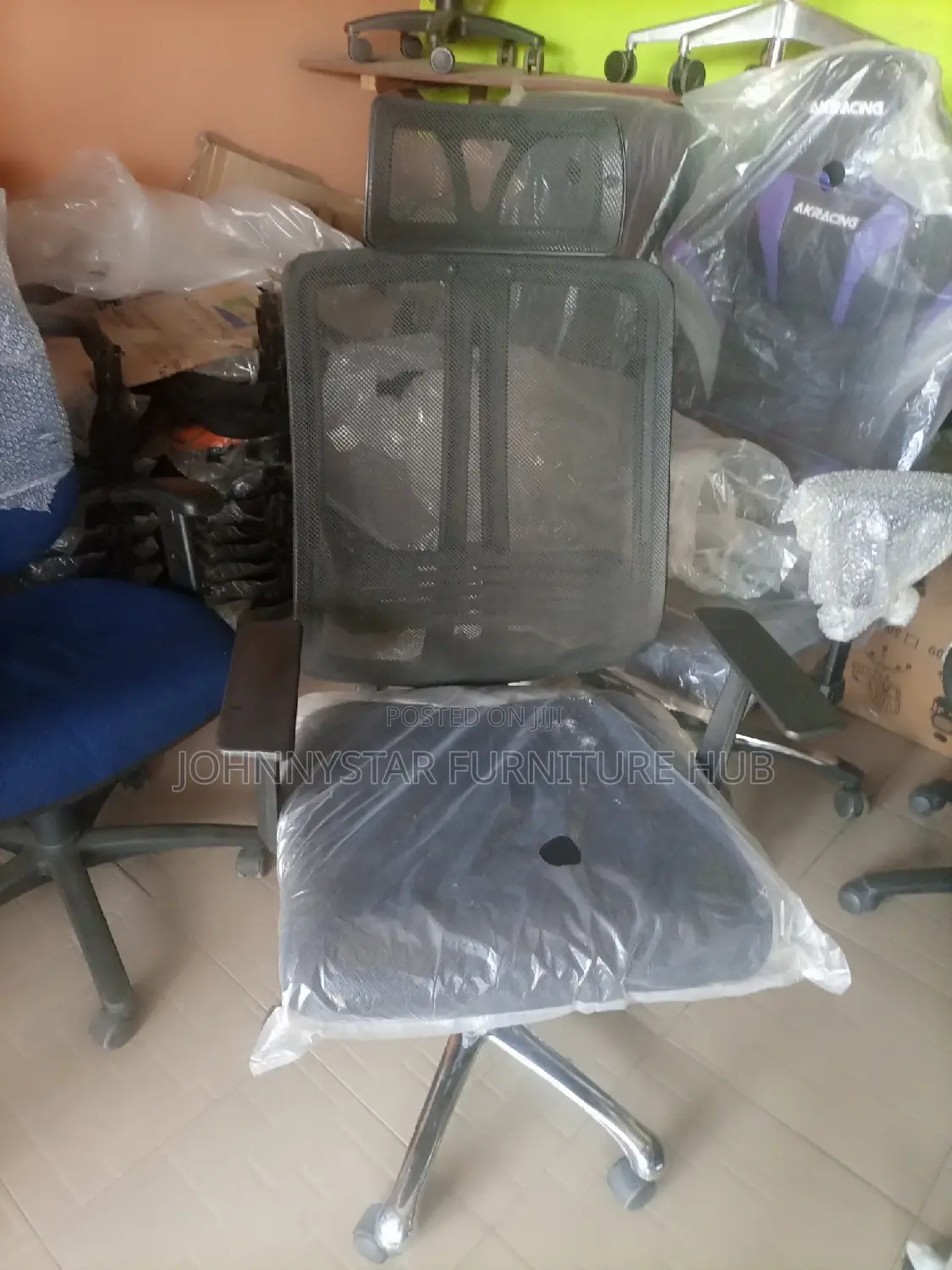 Italian Tovic Economic Office Chairs