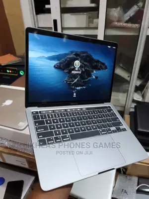 Laptop Apple MacBook Pro 16GB Intel Core I7 1T