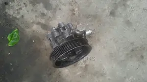 Power Steering Pump for Range Rover Sport and Lr3.