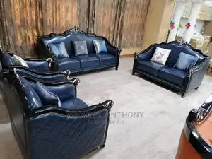 Royal Quality Unique Parlour Chairs With Pure Leather