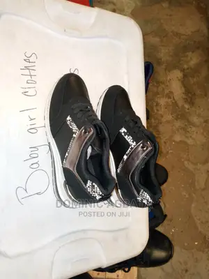 Quality Female Sneaker