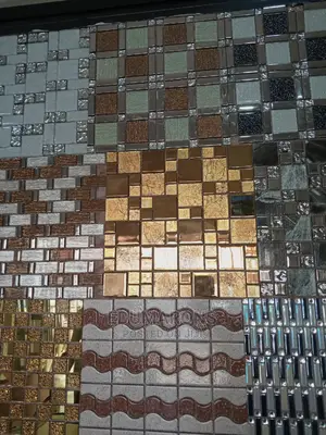 Porcelain and Mosaic Swimming Pool Tiles