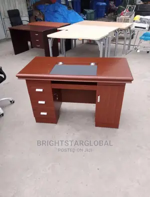 Excutive Table 1.4 With Drawers