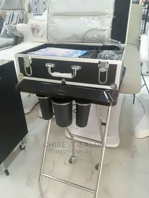 Make-Up Box