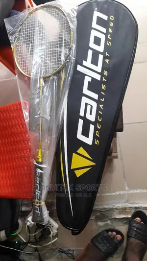 Carlton Long Tennis Racket