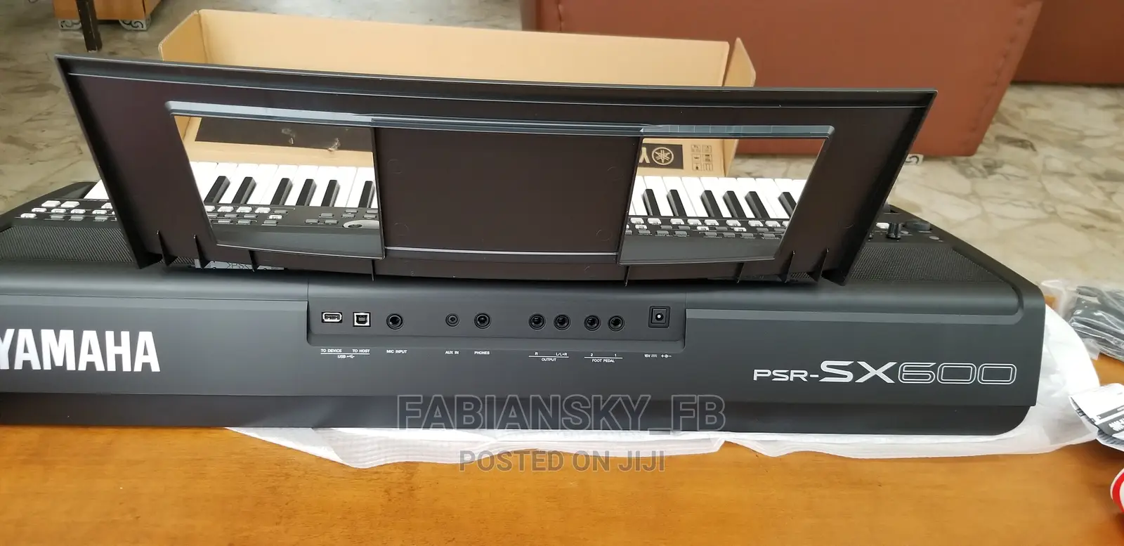 Original Professional Yamaha Keyboard PSR Sx-600