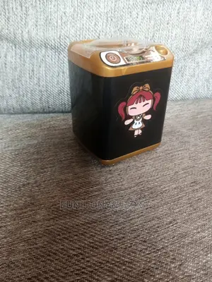 Mini Makeup Brush and Lashes Washing Machine
