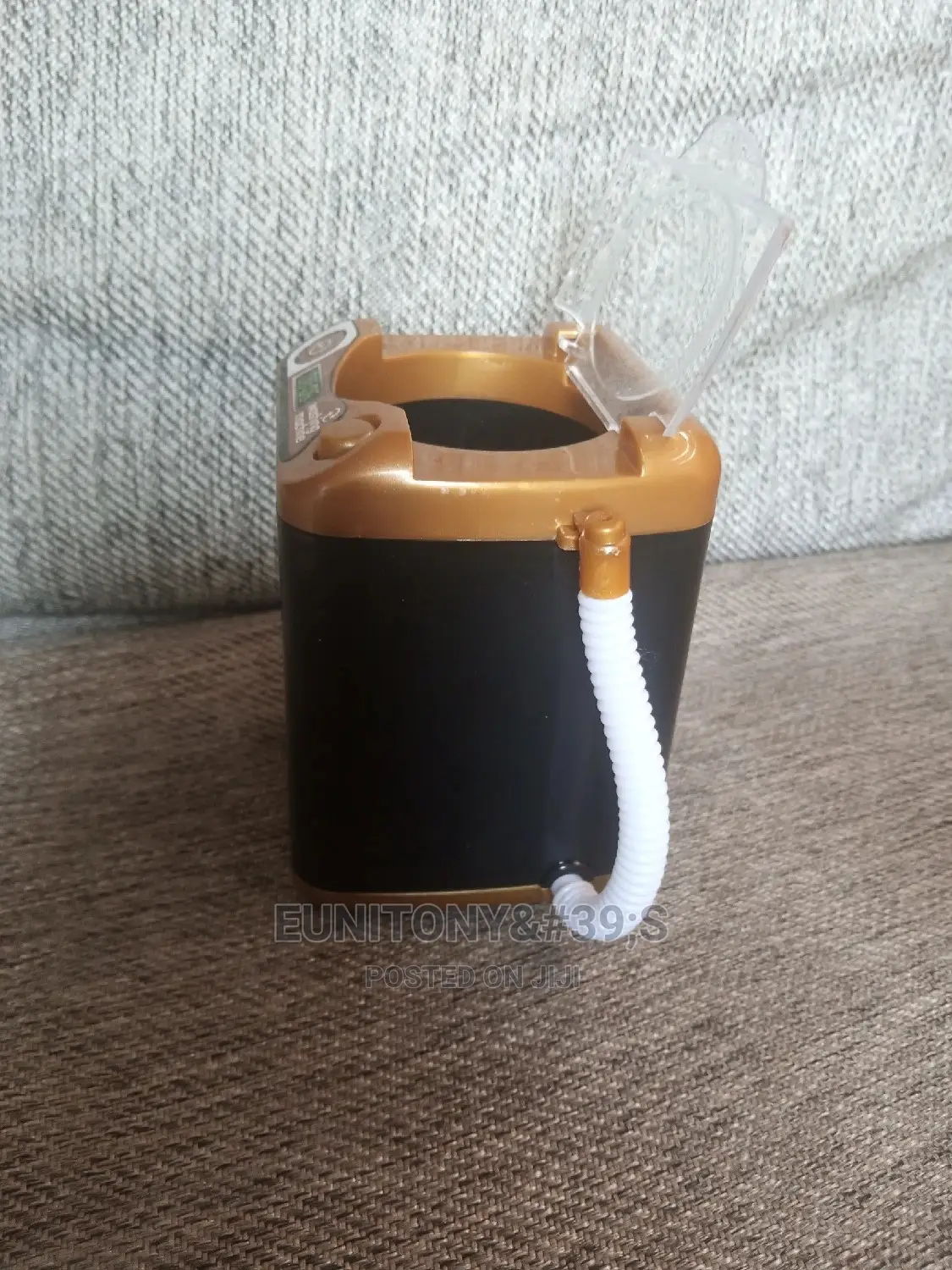 Mini Makeup Brush and Lashes Washing Machine