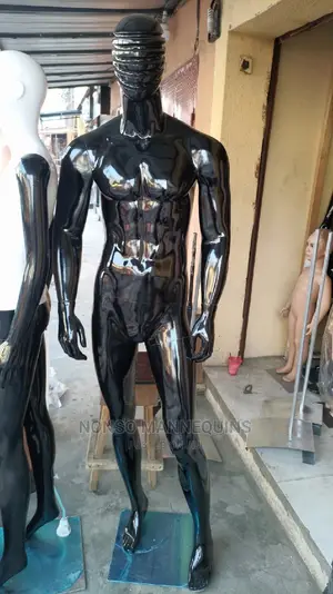 Male Fibre Black Mannequin