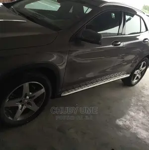 Side Step GLA 2017