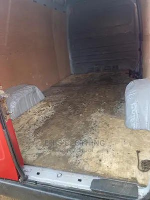 Neat Bus Available for Fast Delivery