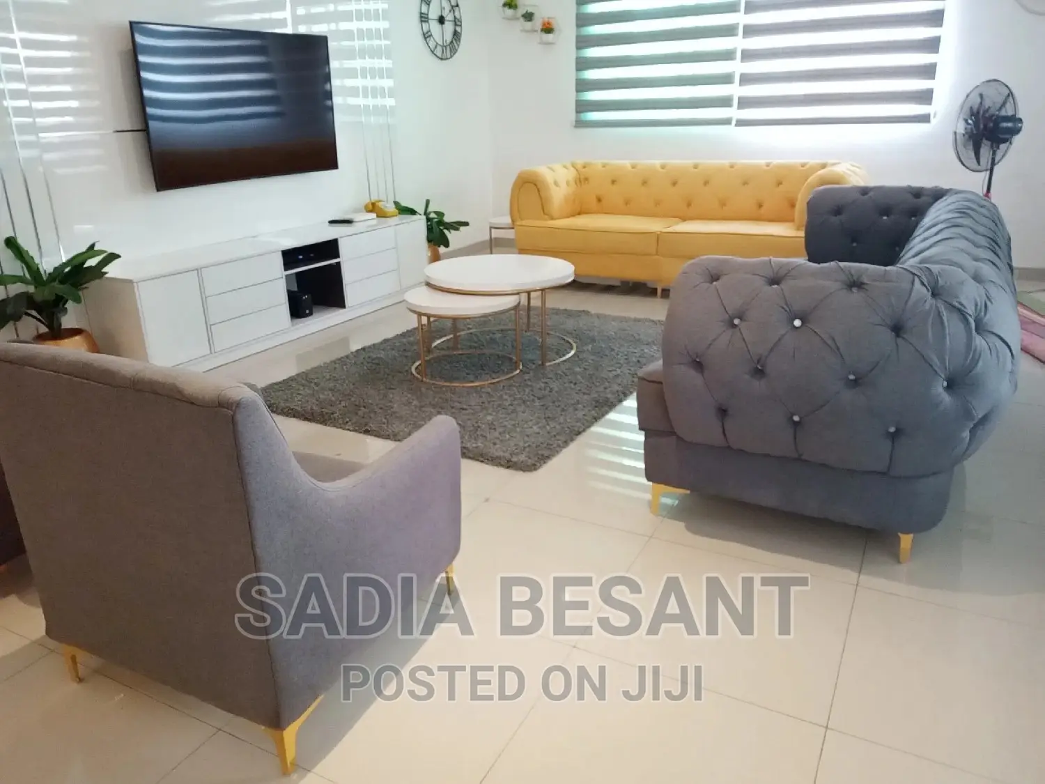 Chestery Curved Sofa