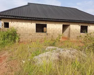 2bdrm Bungalow in Peace Estate, Igbogbo for sale