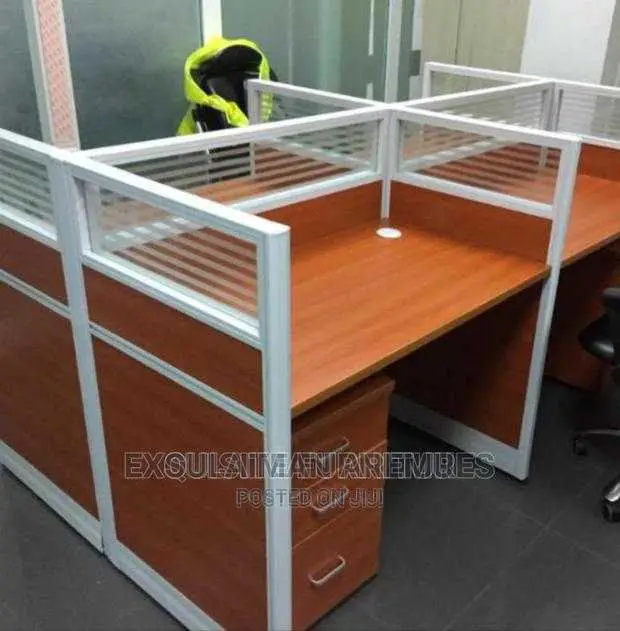 Workstation by Four