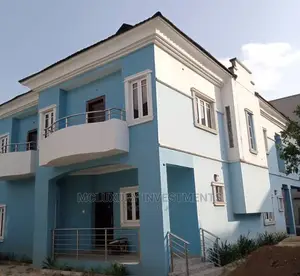 5bdrm Duplex in Gra Ikeja for sale