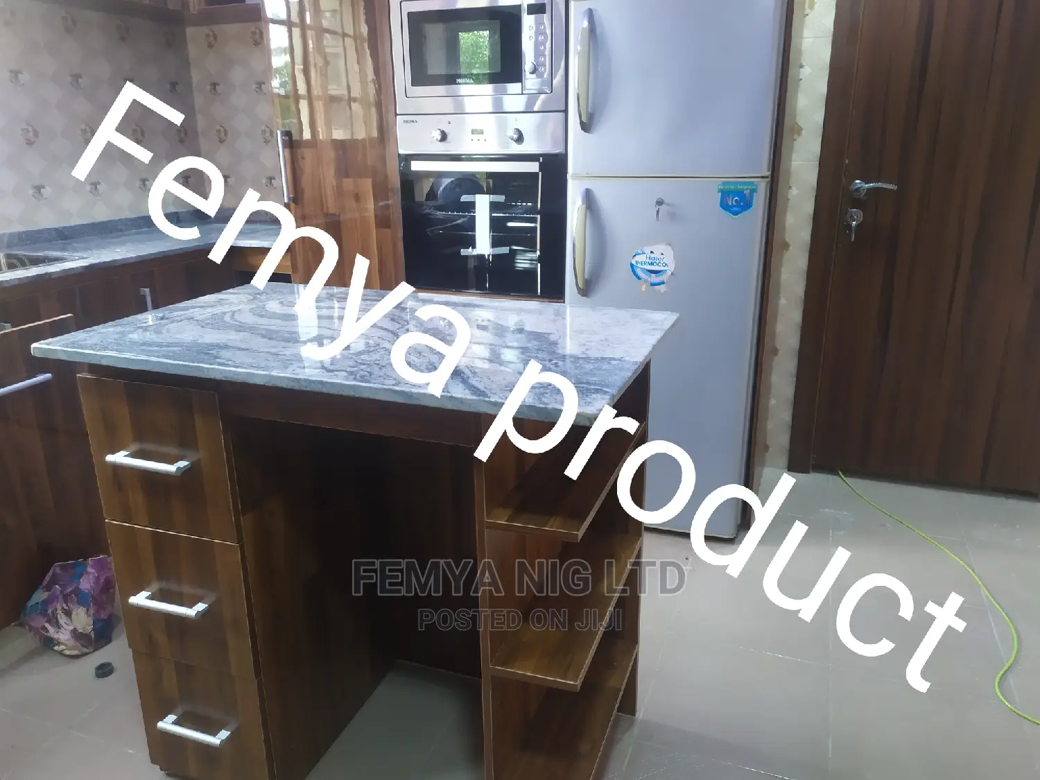 Modern Kitchen Cabinet