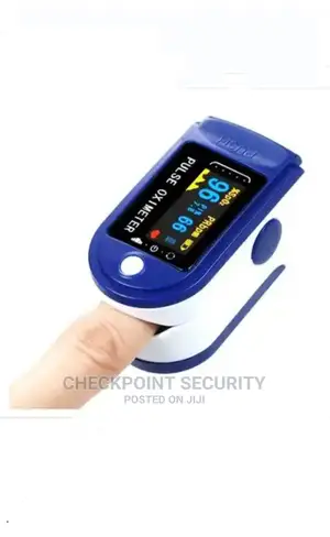 Fingertips Pulse Oximeter
