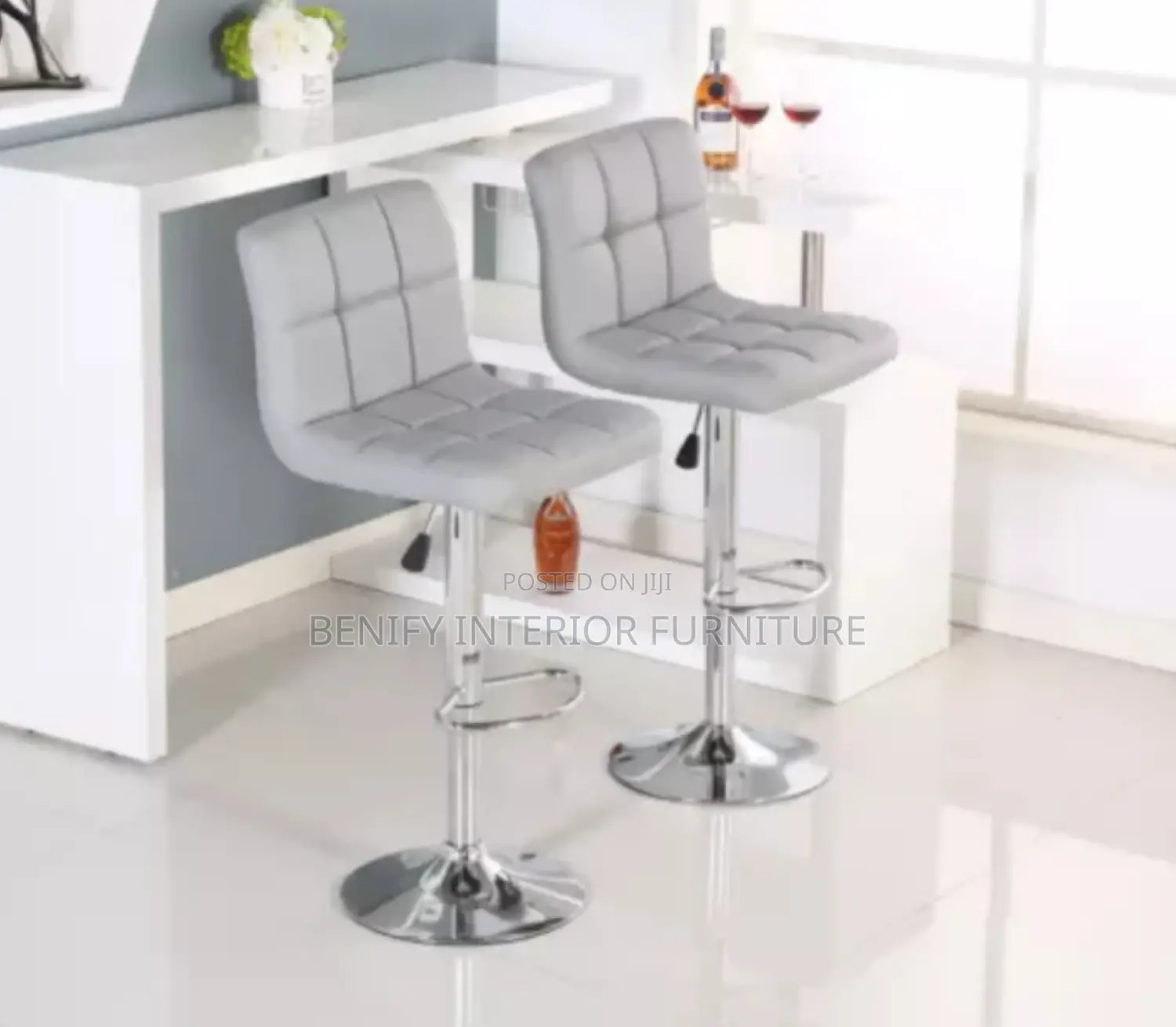Leather Armless Bar/Kitchen Bar Stool