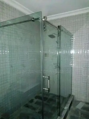 Shower Cubicle (Foreign Roller)