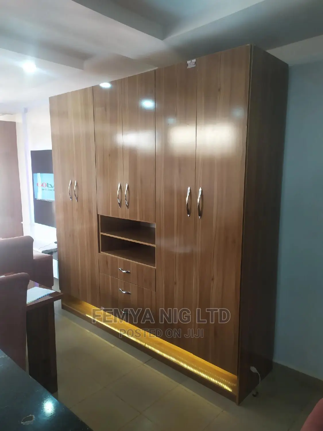Modern Wardrobes