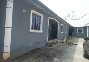 8units 1bedroom Flat 1unit 3bedroom Flat at BIU,Sapele Road
