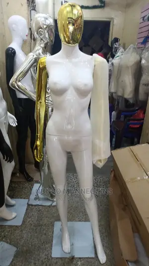 Gold And White Female Display Mannequins For Display