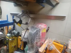 Surface Finishing Screed