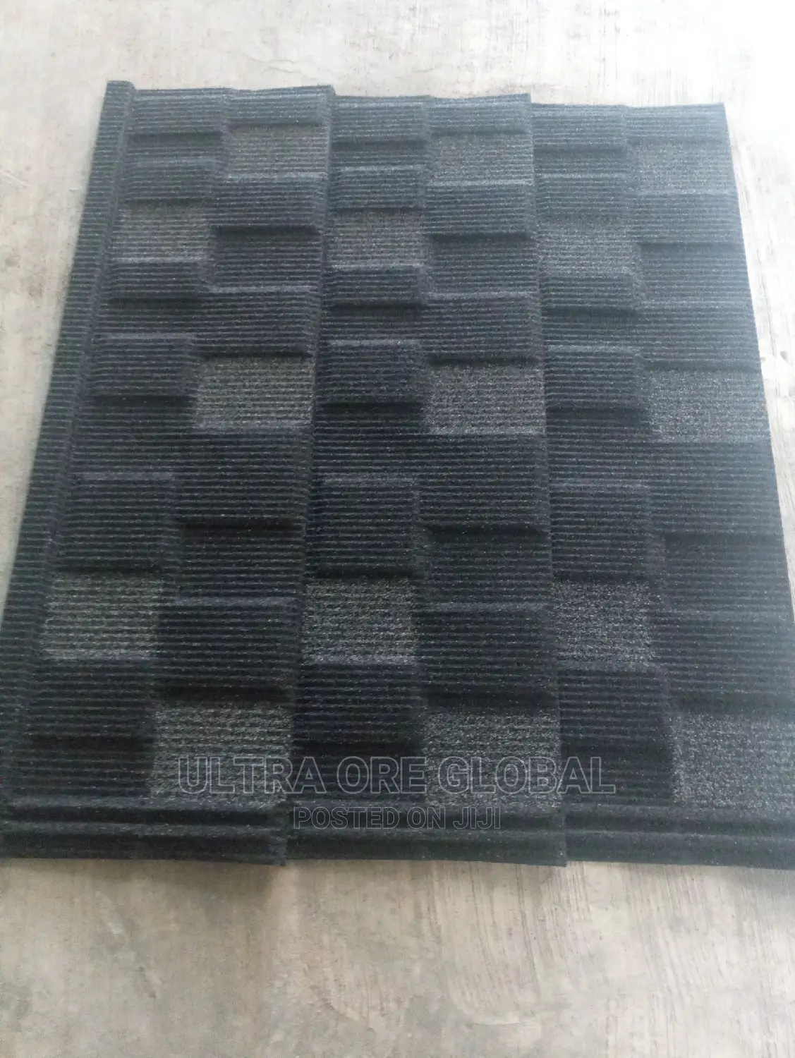 New Zealand Black and White Shingle