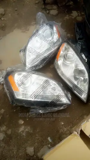 Mercedes Benz 164 Headlight 2010,
