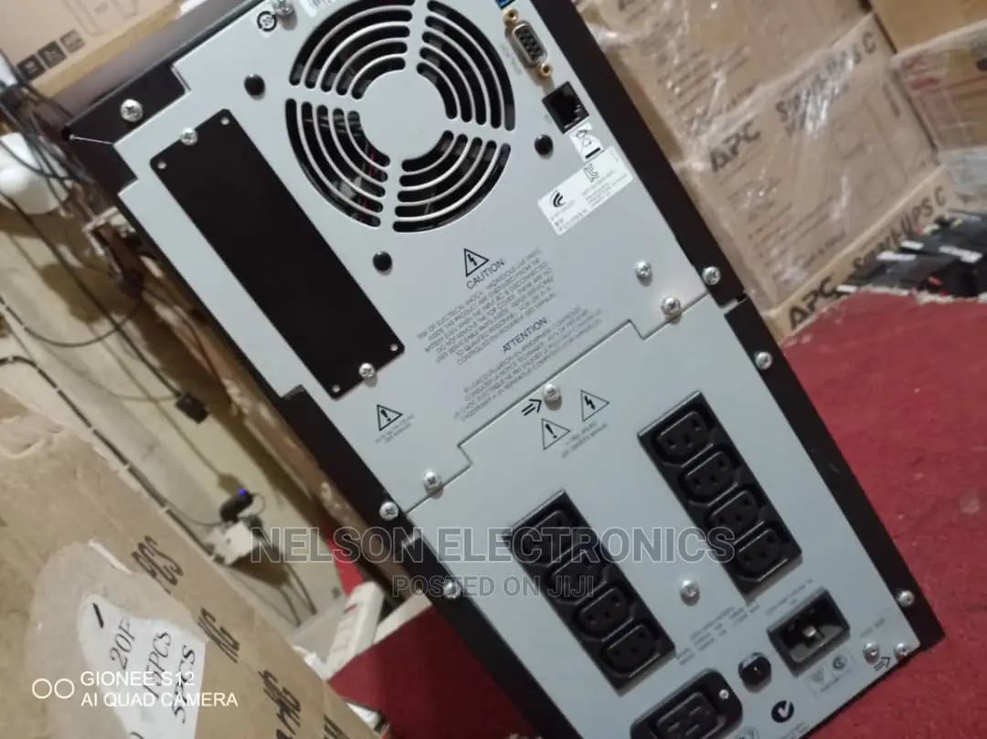 Apc 3000va Smart Ups 230v
