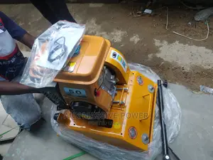 C90 Complete Plate Compactor