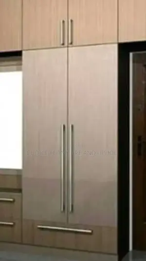Wardrobe 8×10