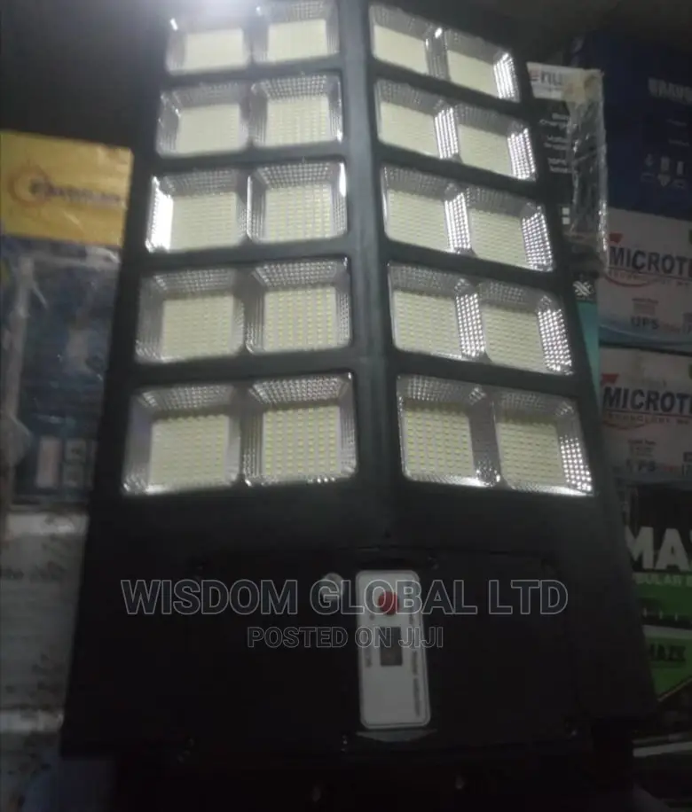 500w 20 Eye All in One Solar Light