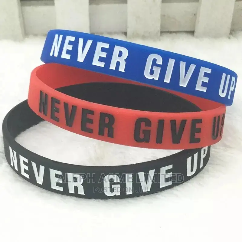 1000 Pieces Customized Embossed Silicone Wristbands Souvenir