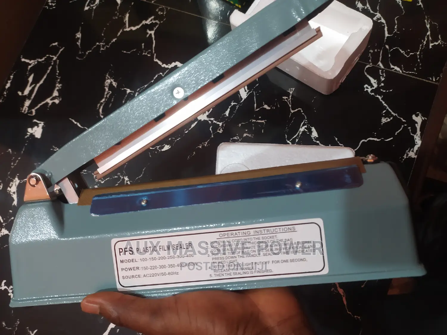 Hand Sealer Machine