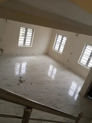 4bdrm Duplex in Sapphire Gardens, Awoyaya for rent