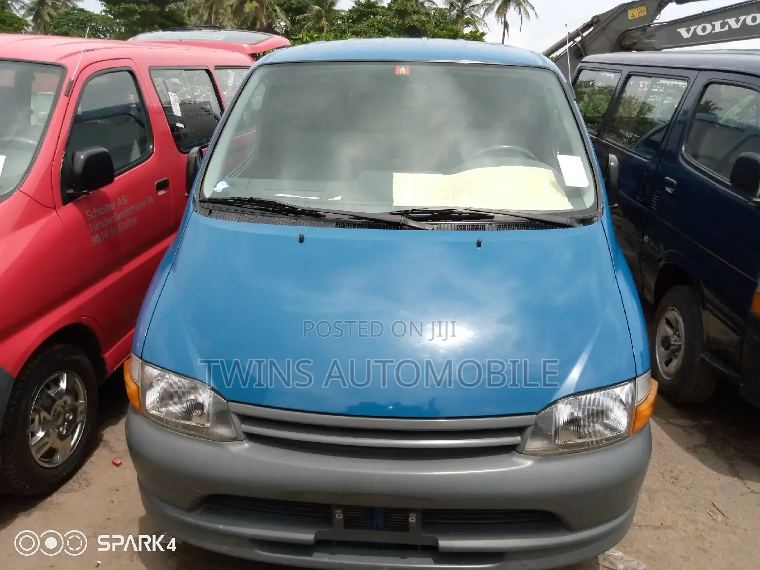 Toyota HiAce 2006