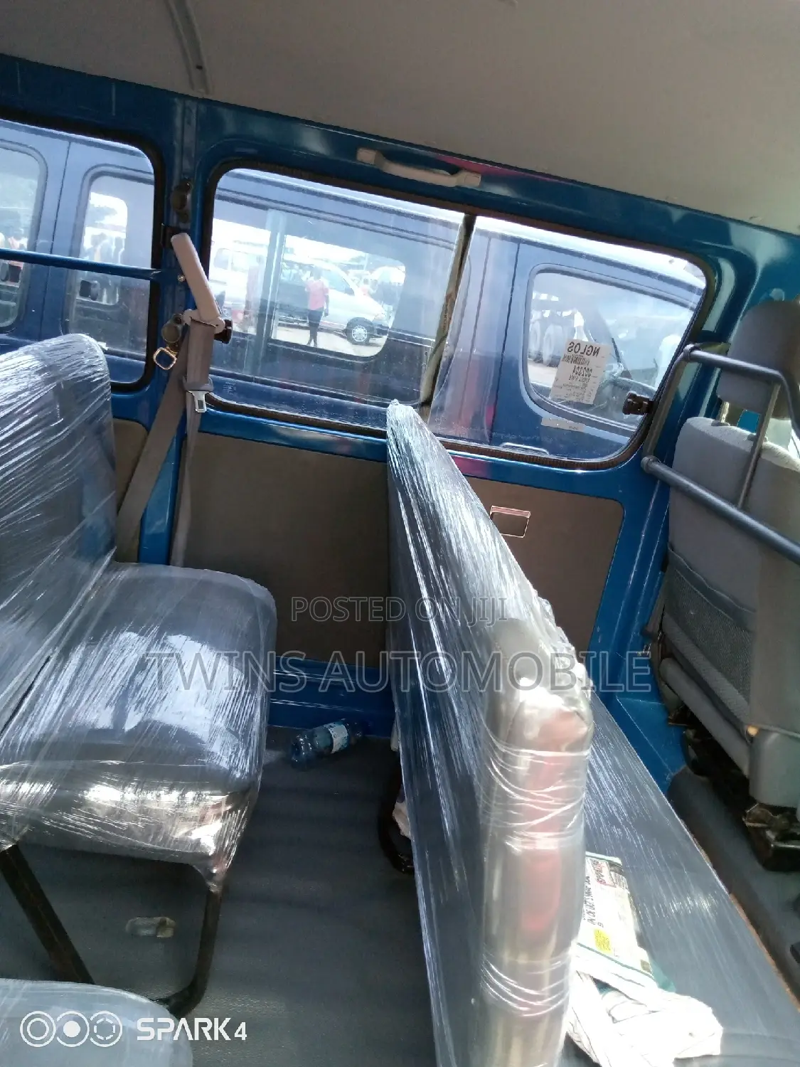 Toyota HiAce 2006