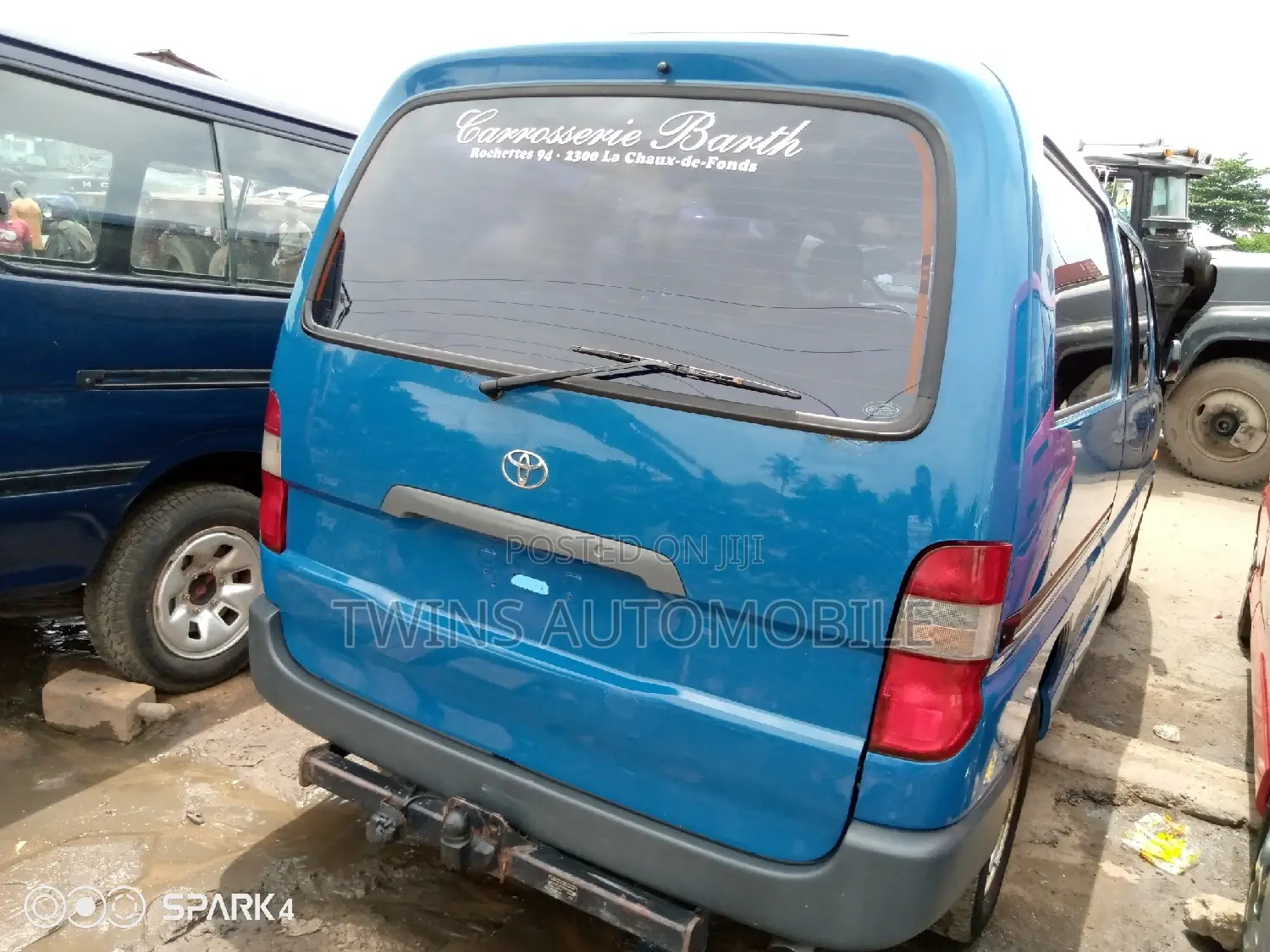 Toyota HiAce 2006