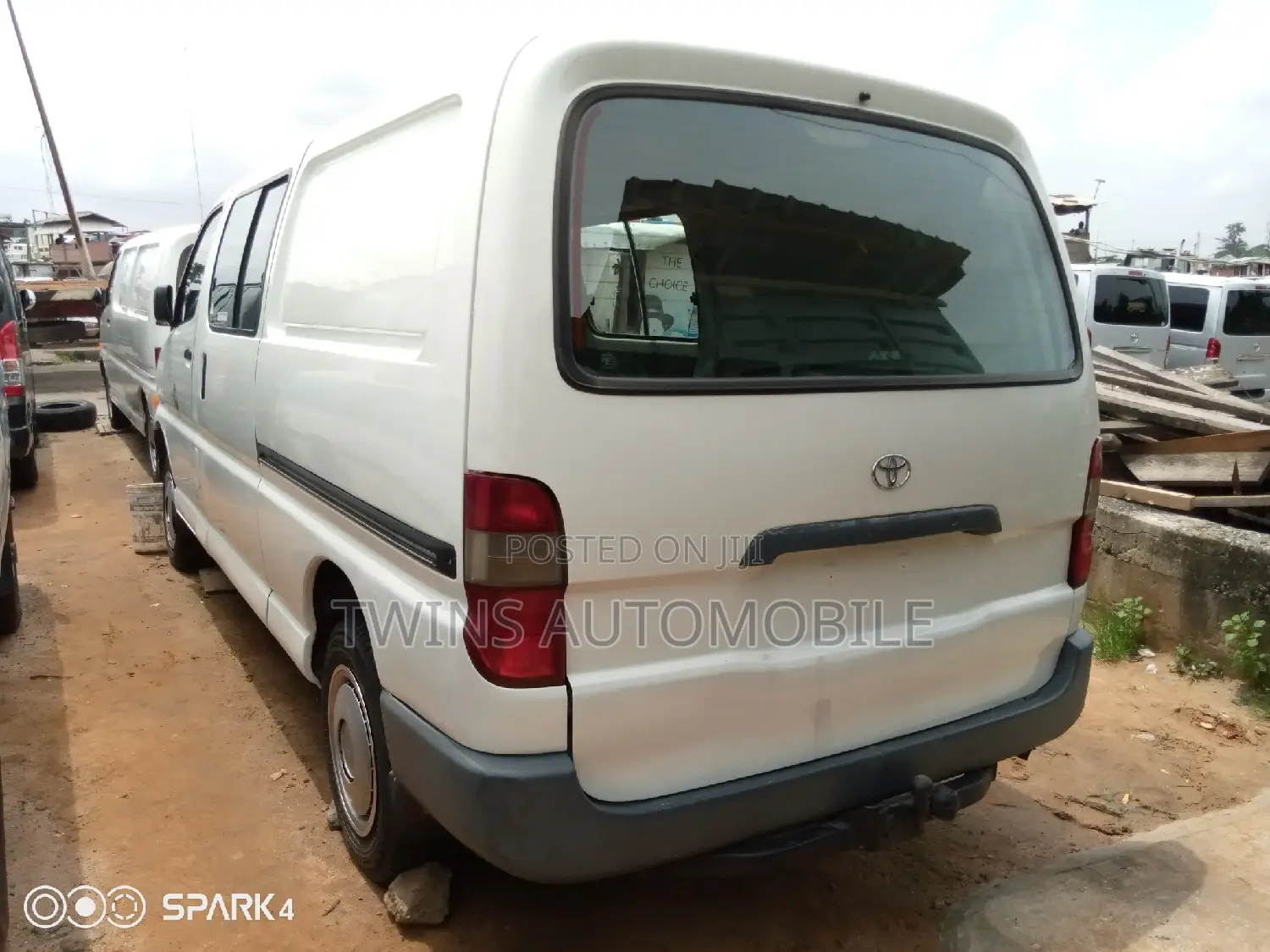 Toyota HiAce 2007