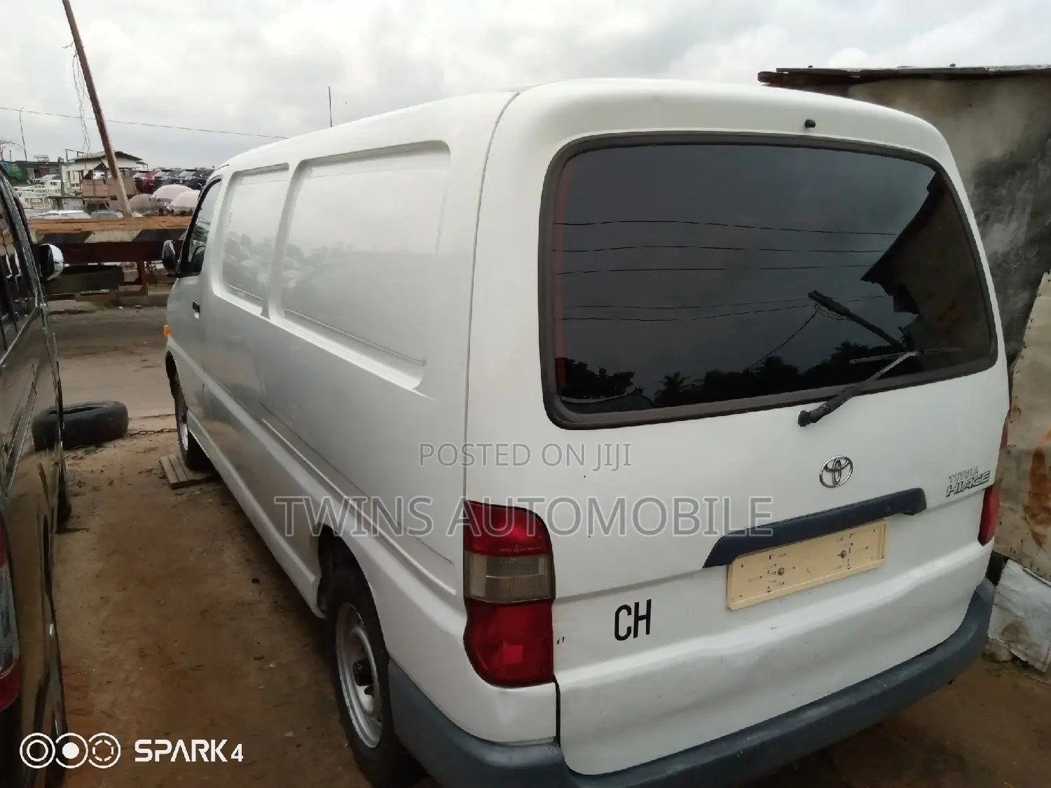 Toyota HiAce 2007
