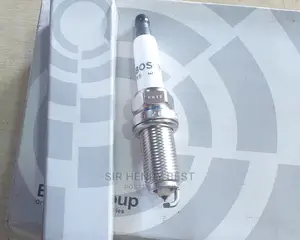 Bmw .Spark Plugs. Oem.12 12 2 158 253