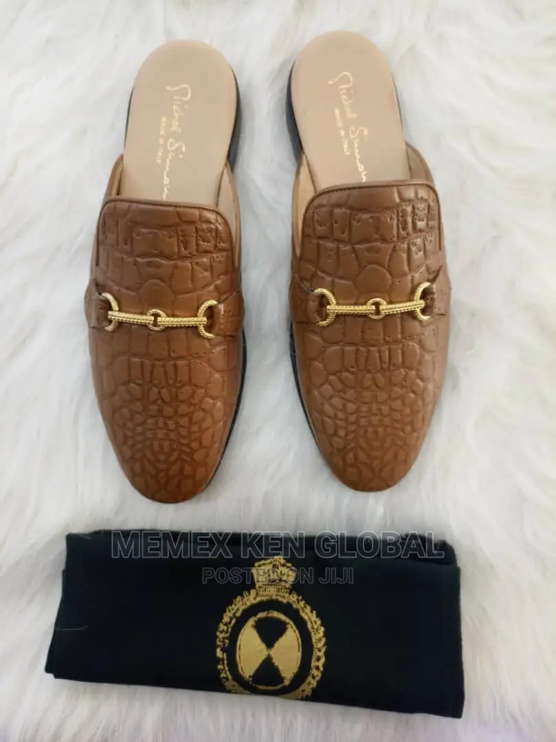 Cover Shoe Giovanni Cotin
