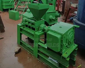 Palm Kernel Oil / Cake Processing Machine