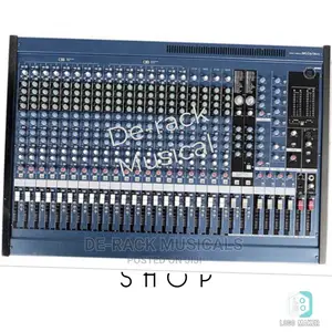 Photo - The Best Professional Yamaha MD24/14FX Console Mixer