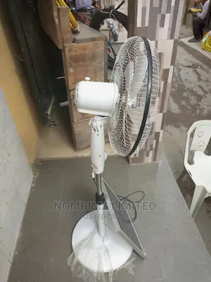 Solar Fan With Inbuilt Battery